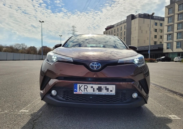 Toyota C-HR cena 77000 przebieg: 150000, rok produkcji 2018 z Kraków małe 37